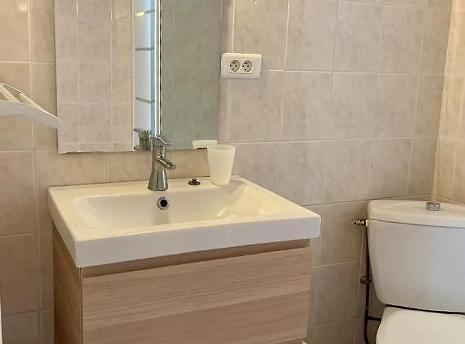 Location Entre Cahors Et St Cirq Lapopie 펜션 Arcambal